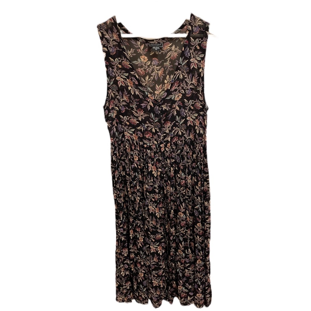 Nostalgia Vintage 90’s Floral Maxi Dress